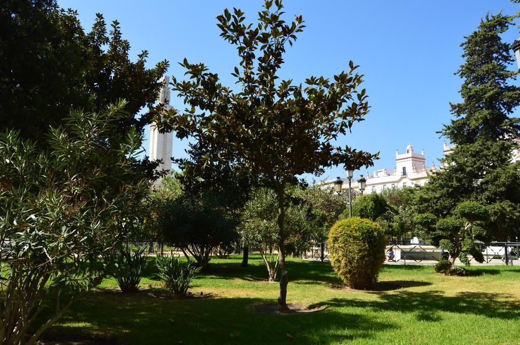 Apartamento El Baluarte Cadiz Bagian luar foto