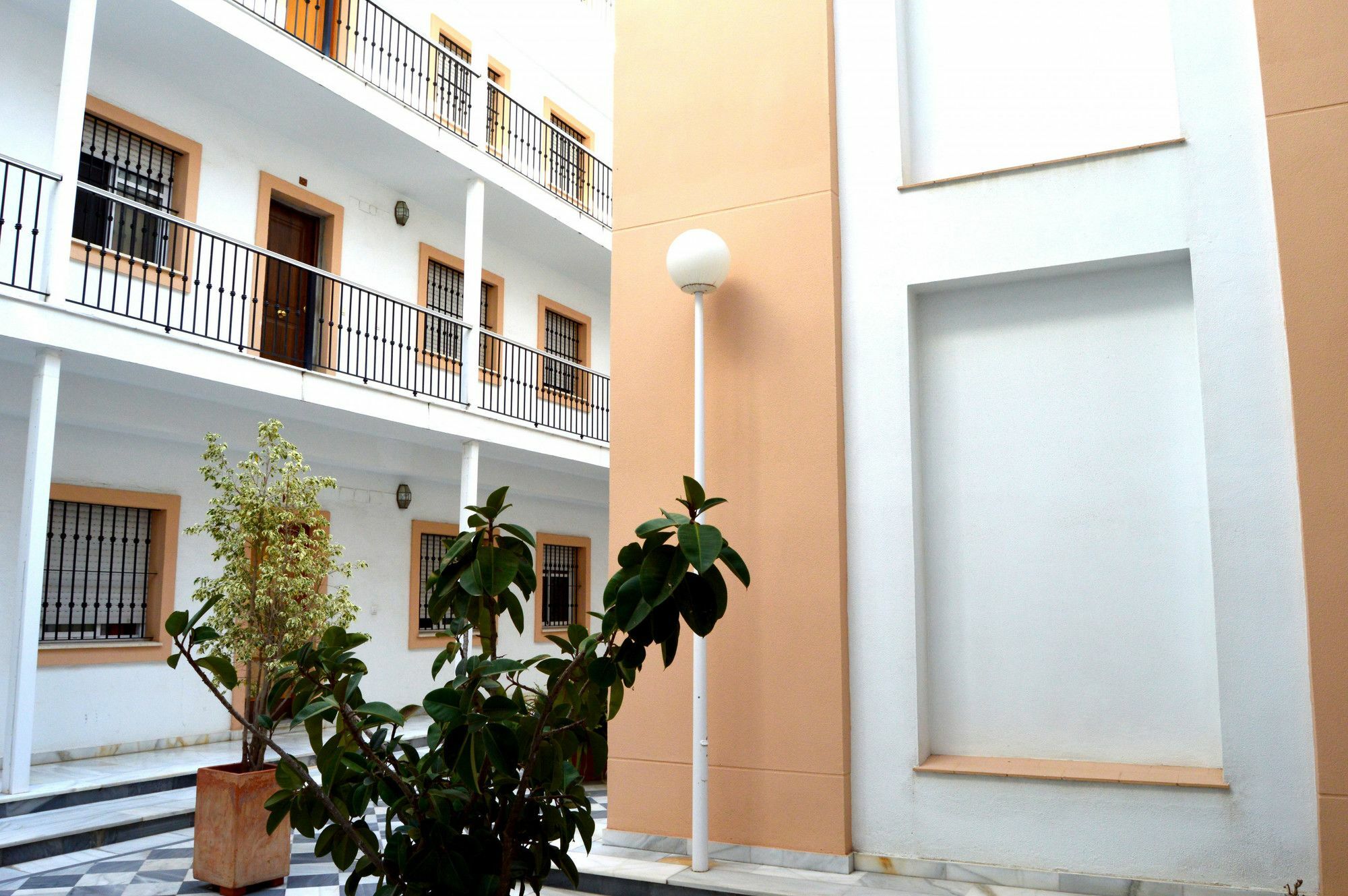 Apartamento El Baluarte Cadiz Bagian luar foto